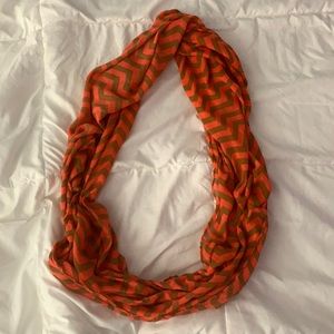 Infinity scarf pink and brown zigzag